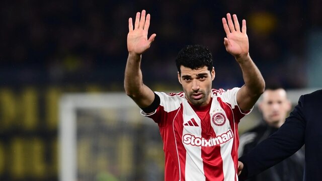 از جنجال در وقتهای اضافه تا عذرخواهی صمیمانه؛ شب دراماتیک مهدی طارمی در داربی آتن