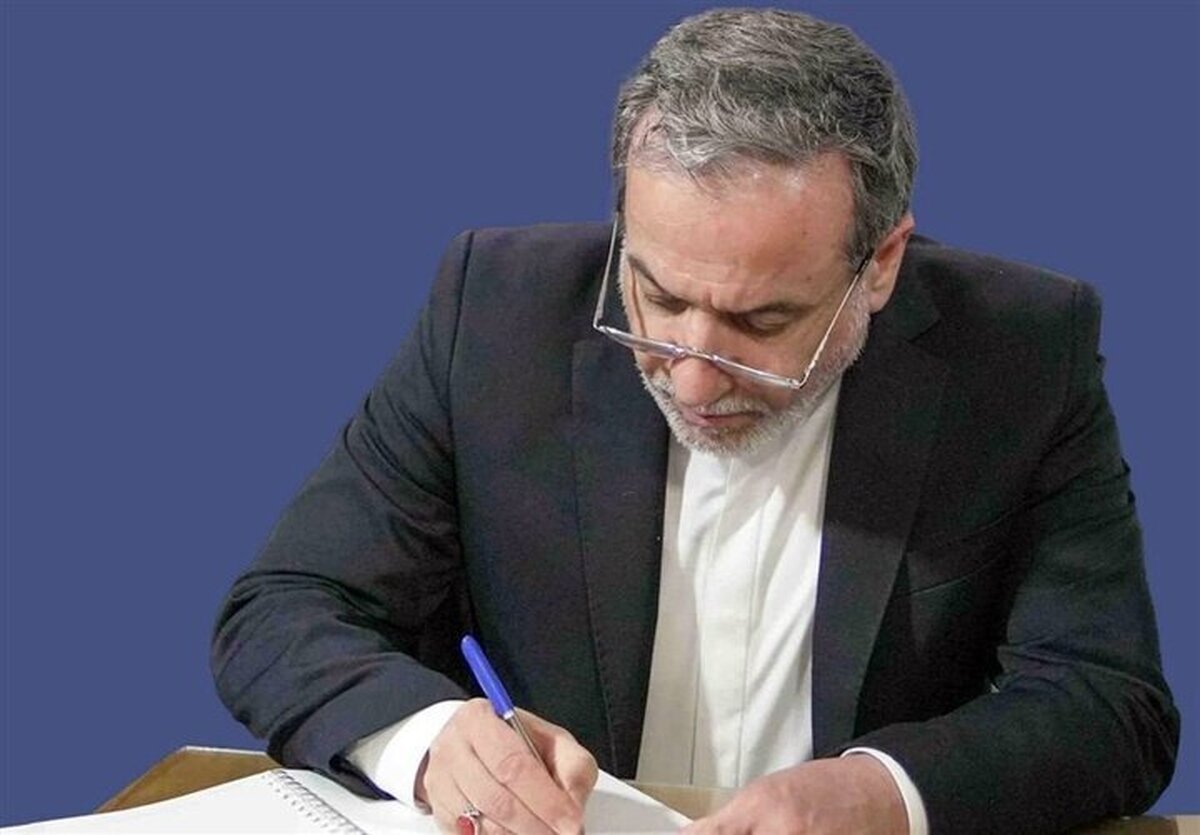 شطرنج قدرت در تنگه هرمز؛ رمزگشایی از پیامی که لرزه بر تن سنتکام انداخت