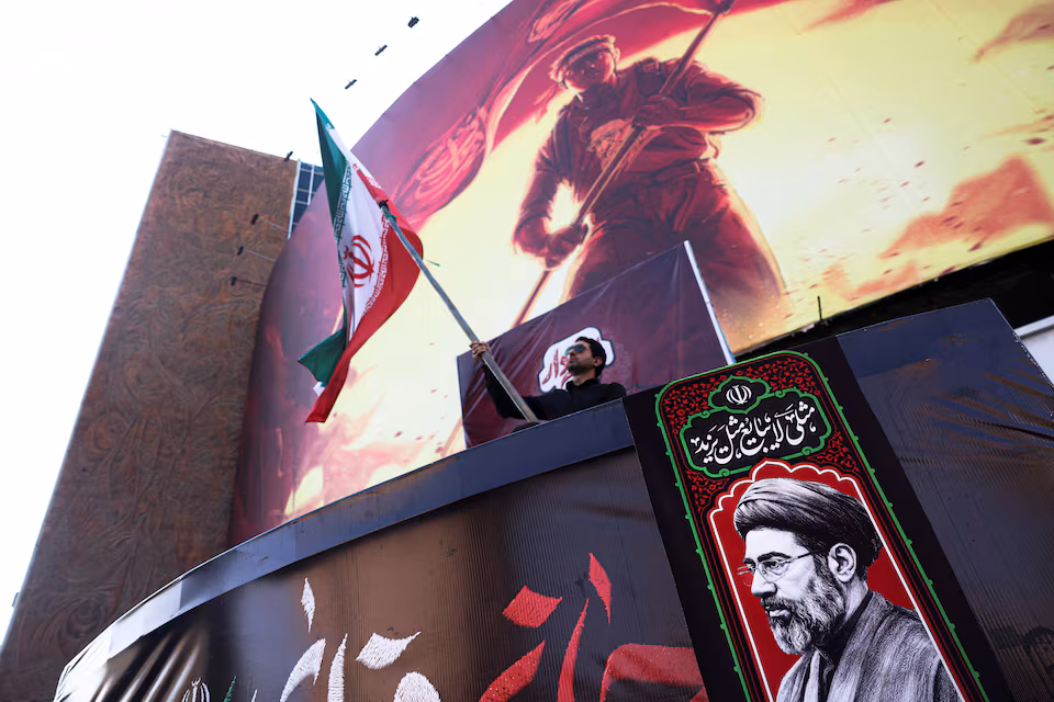 تحلیل پیامدهای ۶ ماه جنگ در ایران؛ از بن‌بست نظامی آمریکا تا بحران تنگه هرمز و شوک اقتصادی